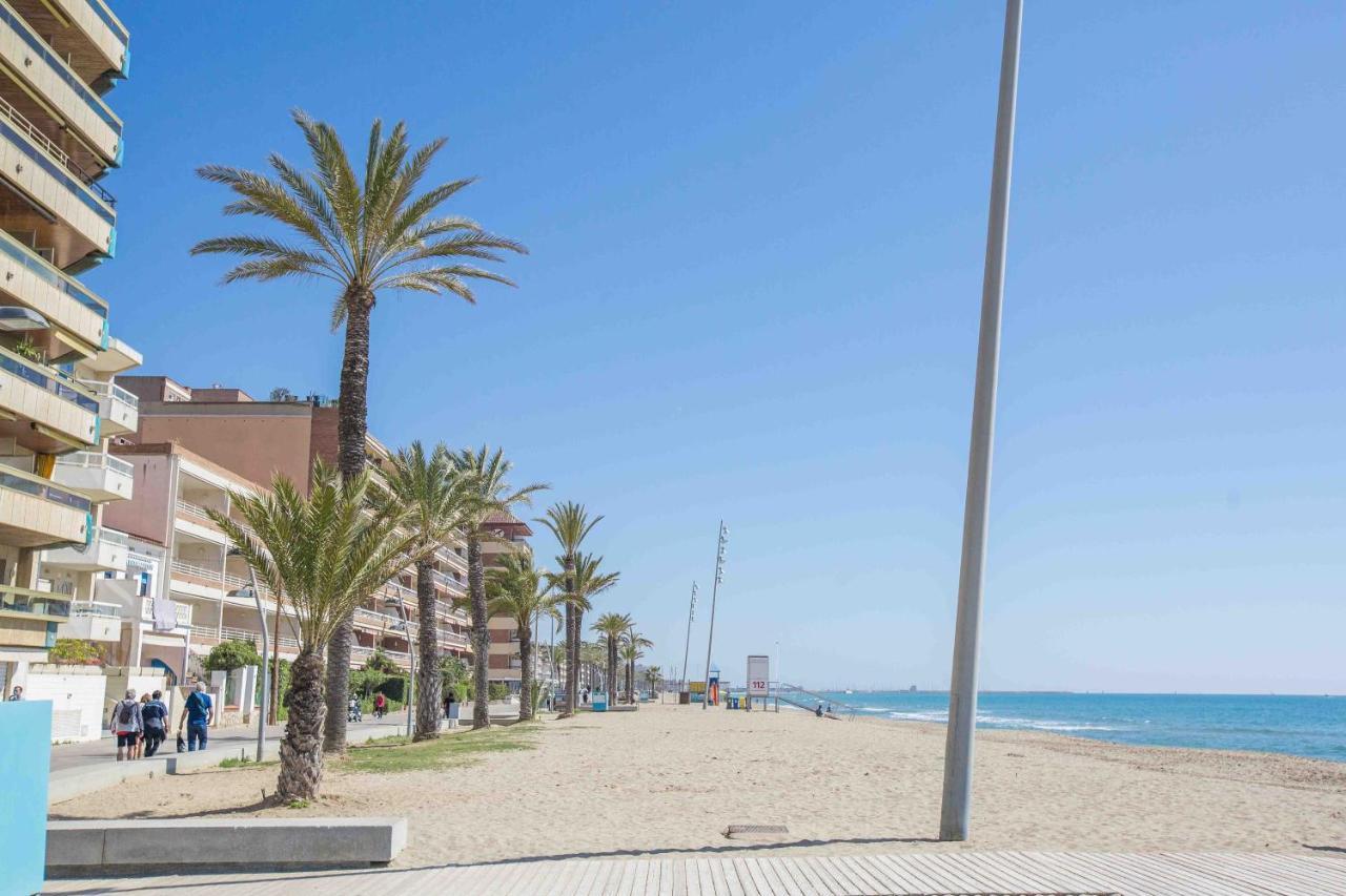 Casa Arnau, A Pie De Playa. Calafell Beach Extérieur photo